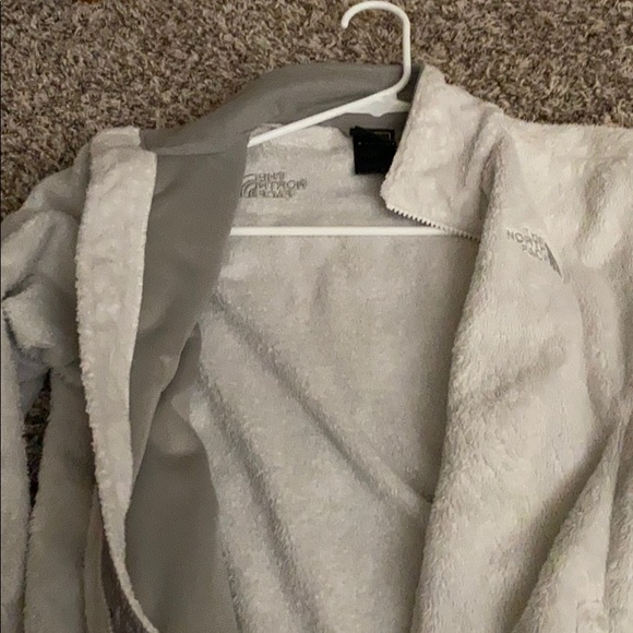 North face jacket - Picture 3 of 5